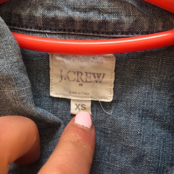 J. Crew Keeper Chambray Button Down sz XS - Picture 3 of 3